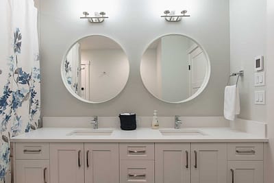 Custom bathroom home renovation contractors in Langley, BC