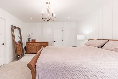 Custom bedroom home renovation contractors in Langley, BC
