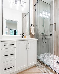 Custom bathroom home renovation contractors in Langley, BC