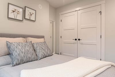 Custom bedroom home renovation contractors in Langley, BC