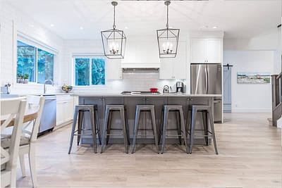 Custom kitchen by kitchen renovation contractors in Langley, BC