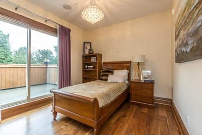 Custom bedroom home renovation contractors in Langley, BC