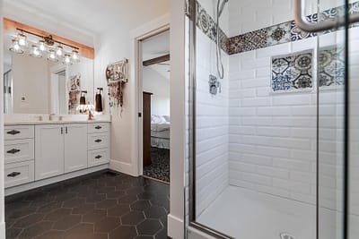 Custom bathroom home renovation contractors in Langley, BC