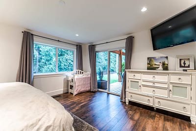 Custom bedroom home renovation contractors in Langley, BC