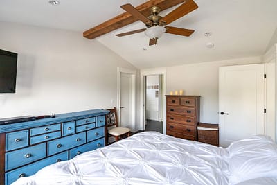 Custom bedroom home renovation contractors in Langley, BC