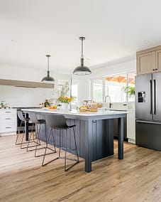 Custom kitchen by kitchen renovation contractors in Langley, BC