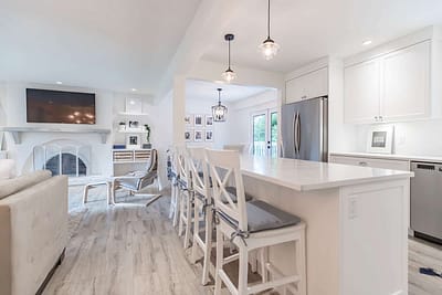 Custom kitchen by kitchen renovation contractors in Langley, BC