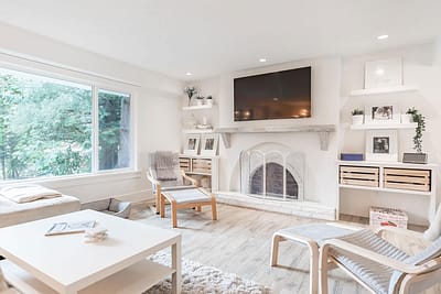Custom Living room renovation contractors in Langley, BC